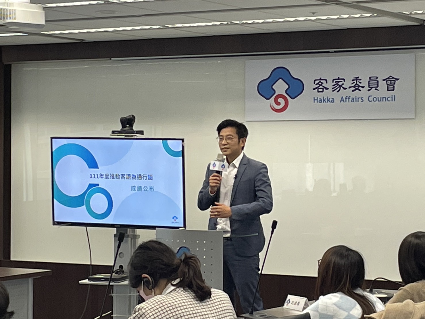 111年度推動客語為通行語成效評核成績公布，由周副主委說明.jpg