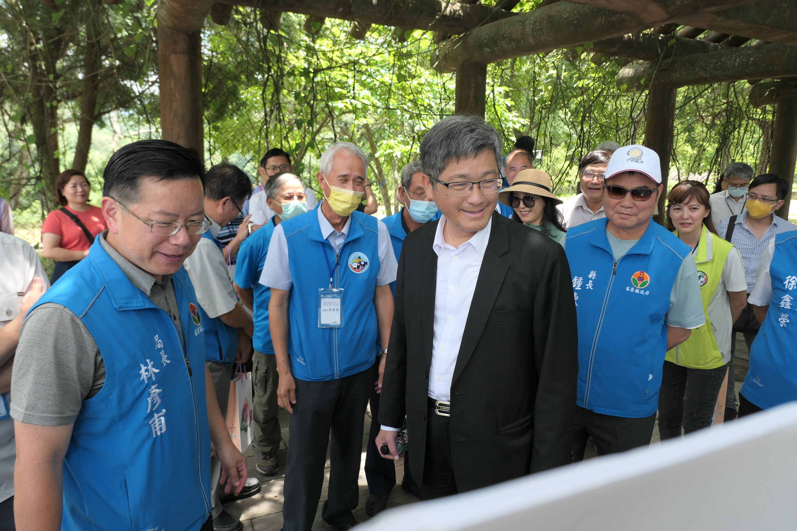 圖5 客委會楊長鎮主委表示，希望中央、地方攜手合作，將明德水庫打造成為一個共存、共用、共生的觀光中心。.JPG