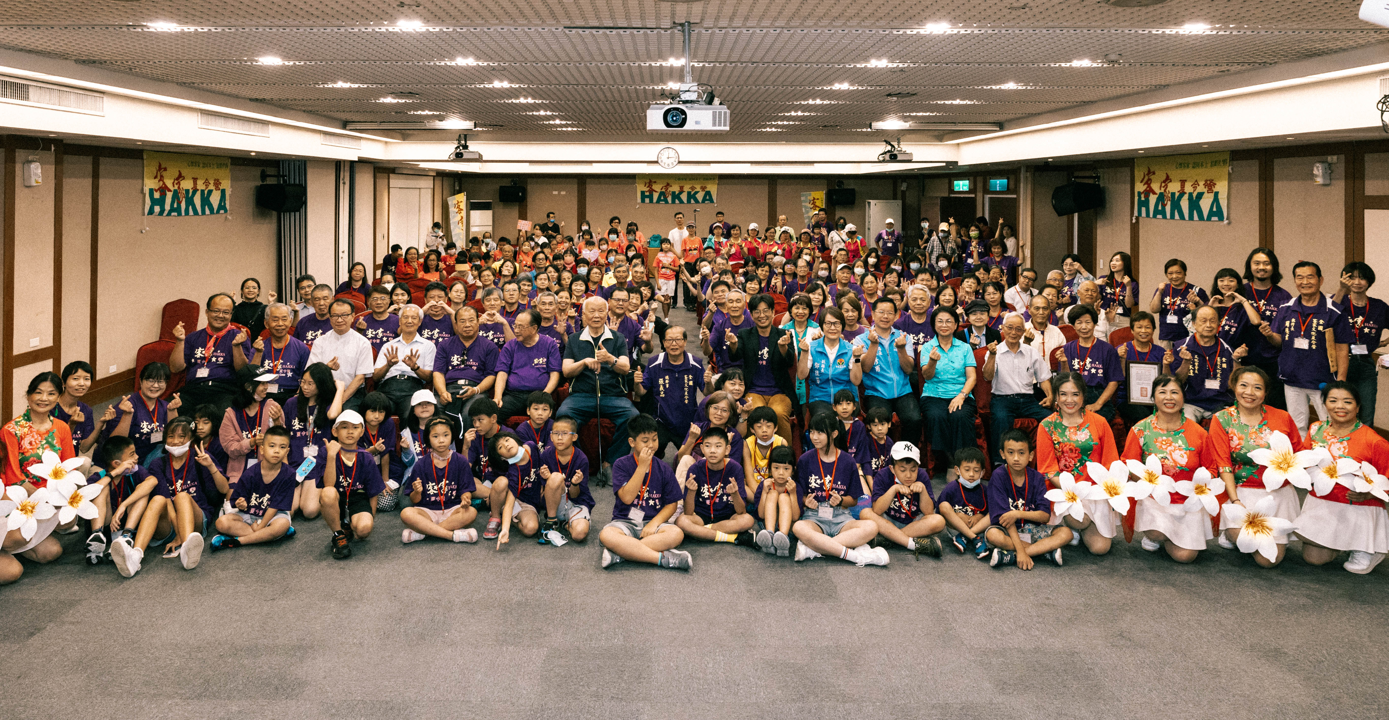 圖5 貴賓學員大合照.jpg