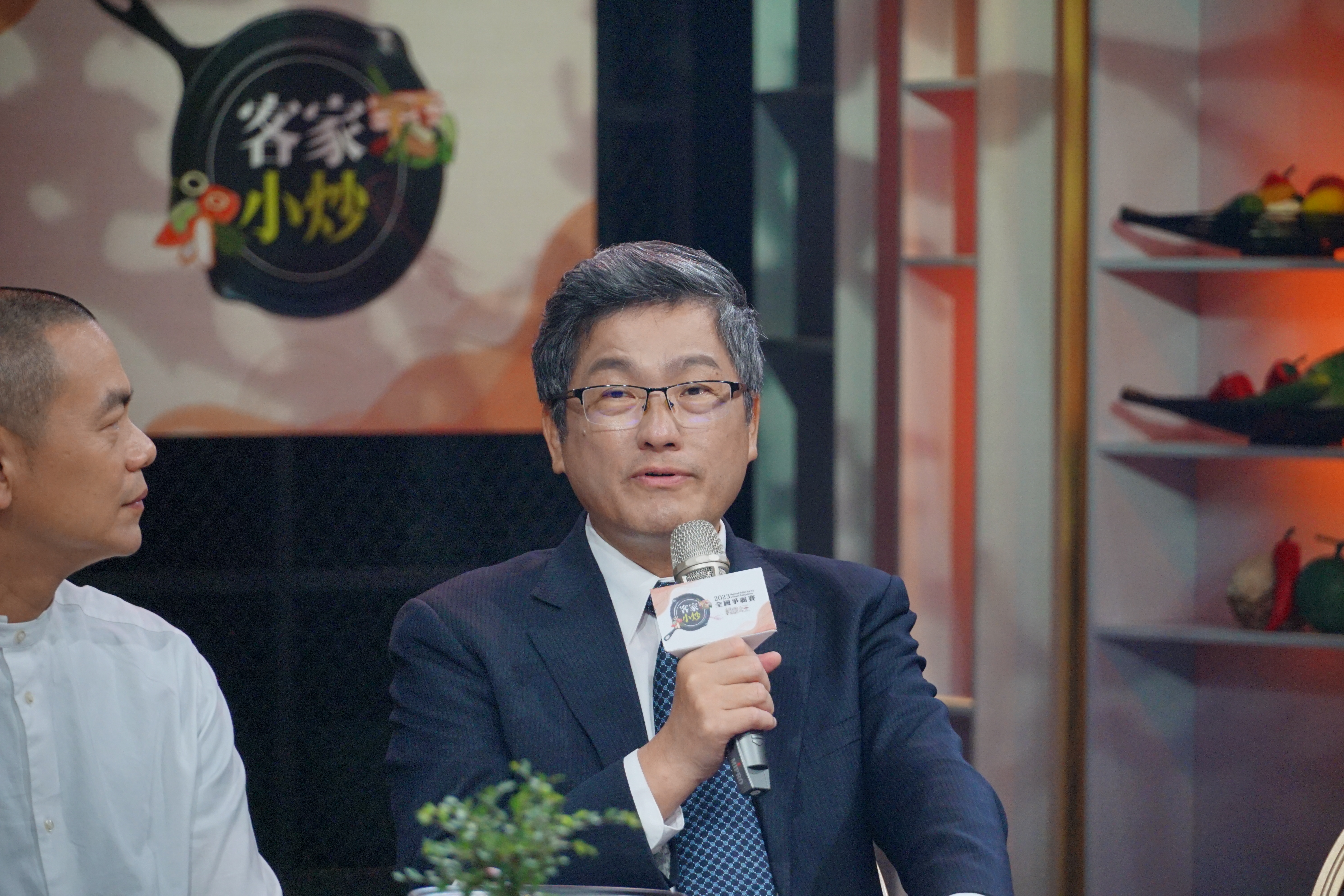 圖1客委會主委楊長鎮期許客家美食更融入大眾生活.jpg