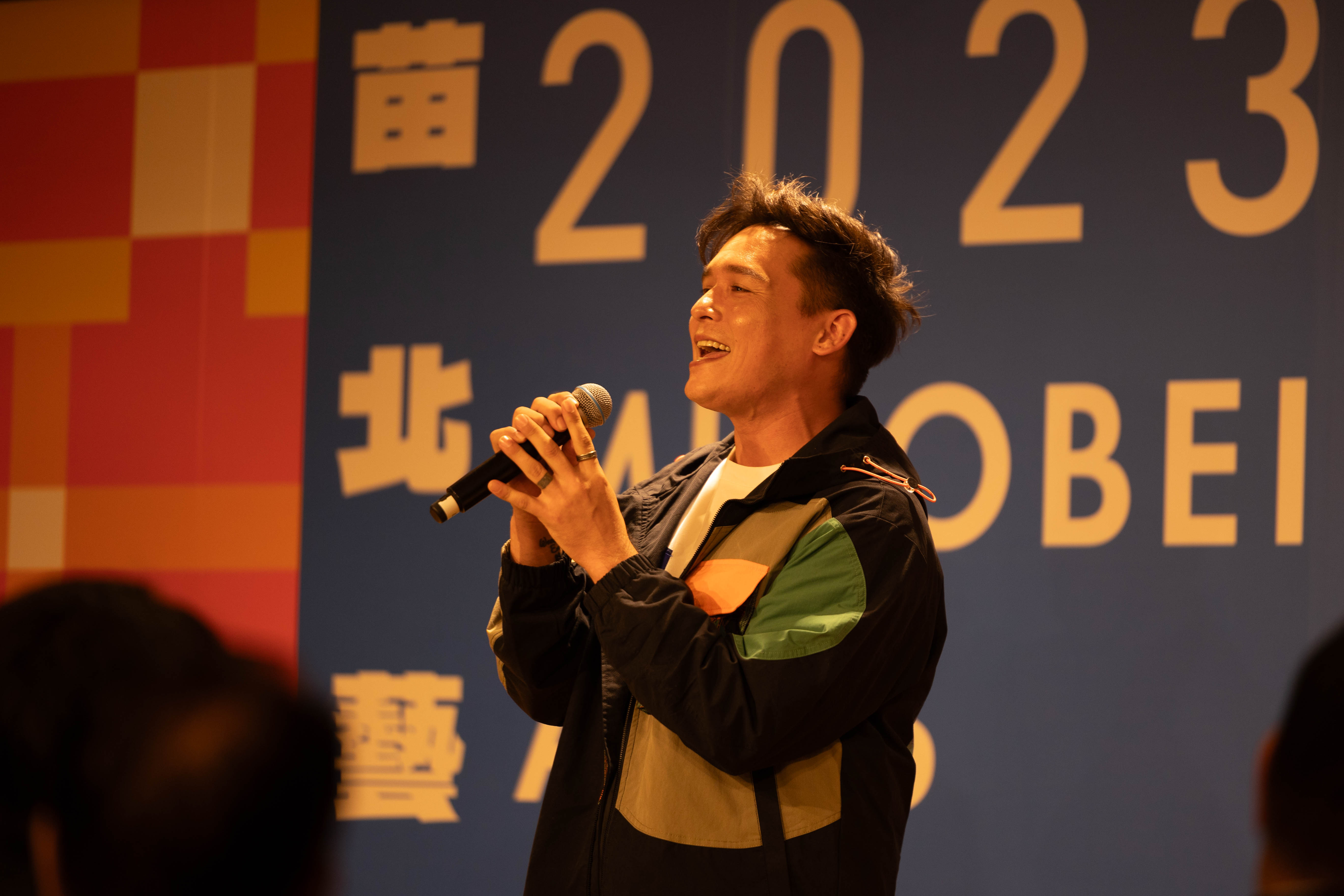 圖3倪安東演唱歌曲〈讓世界聽見我的聲音〉.jpg