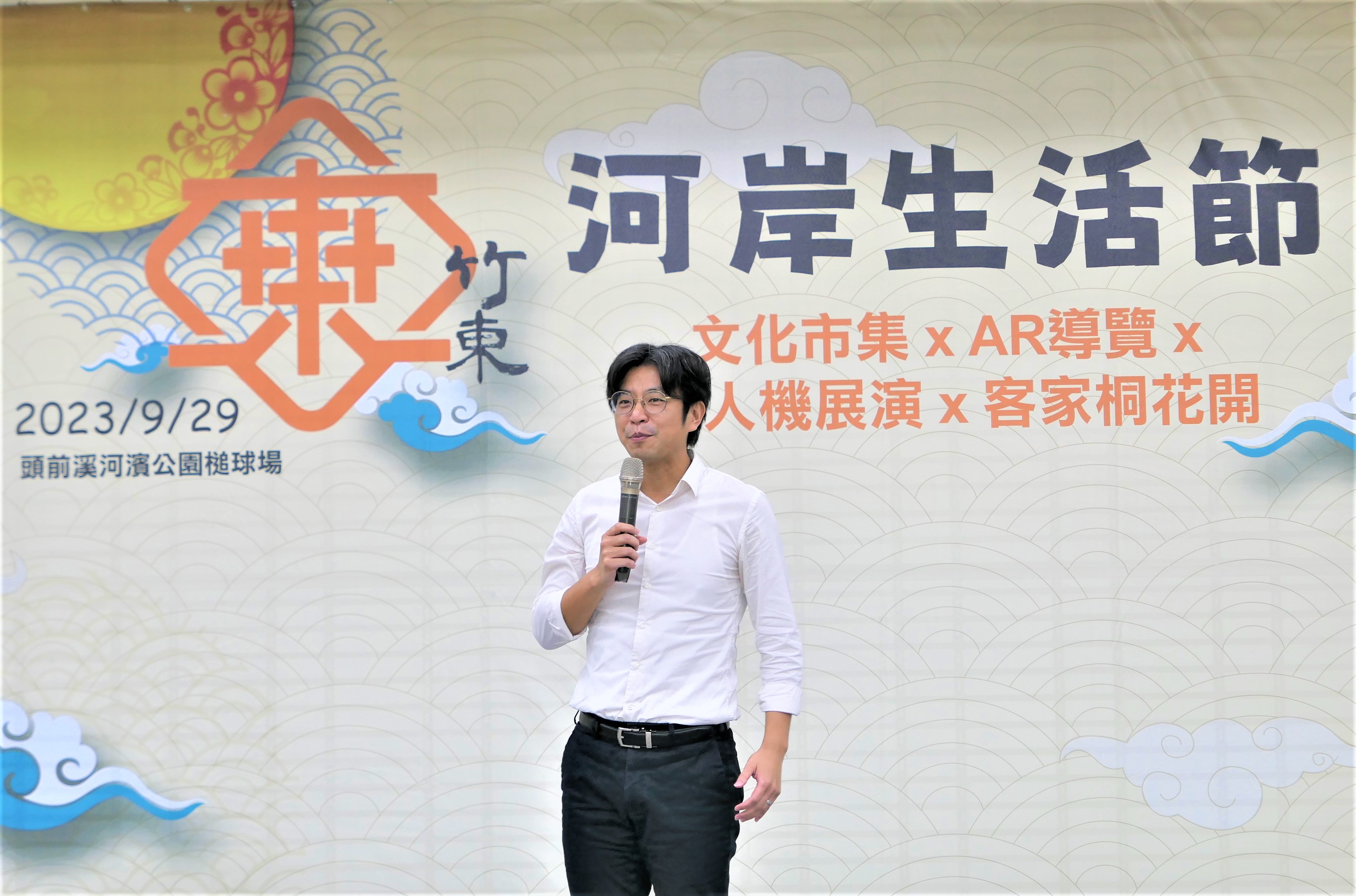 圖1 客委會周副主委致詞.JPG