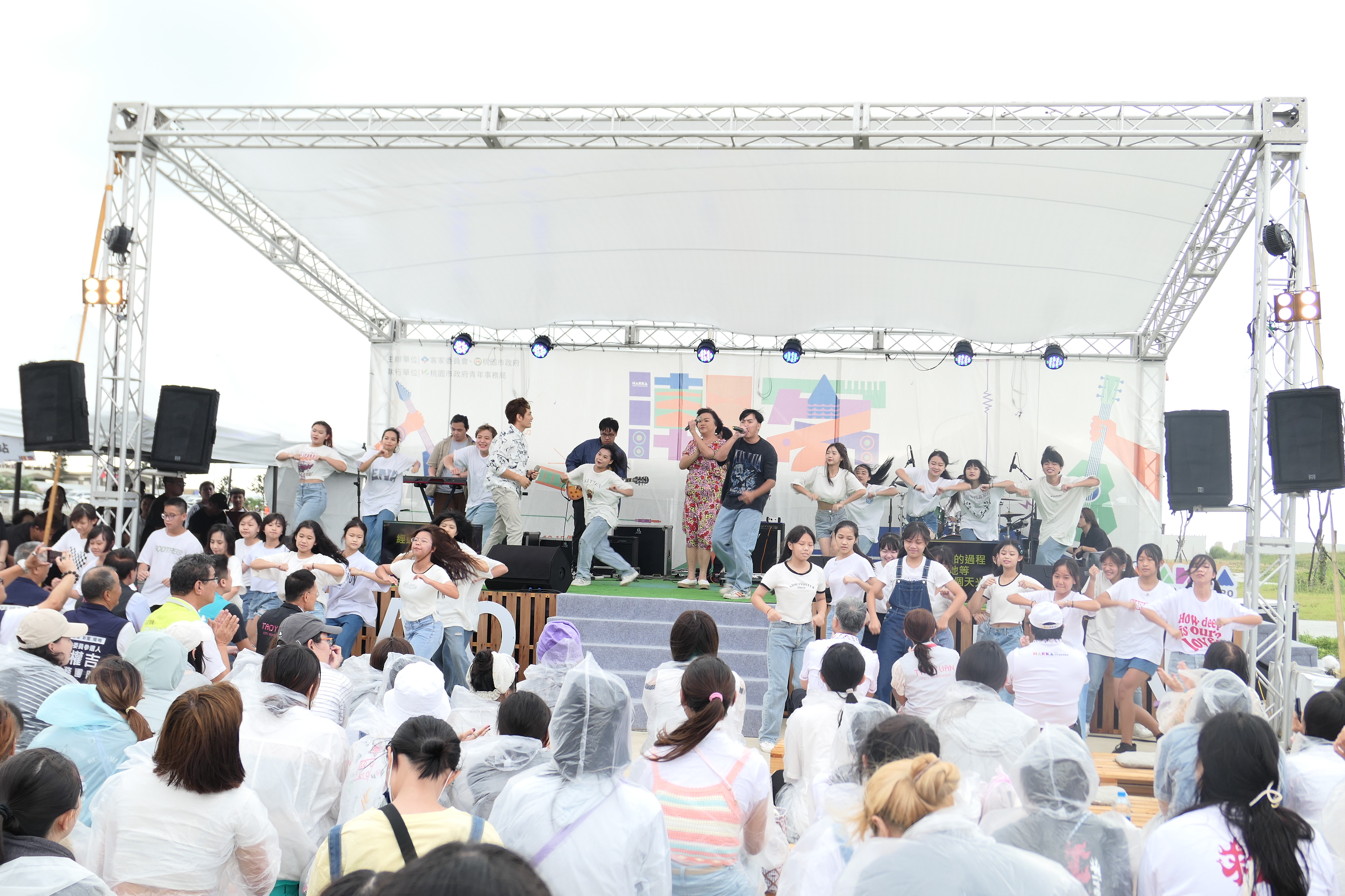 圖4青年學子團加入展演陣容，體現客家文化世代薪傳.JPG