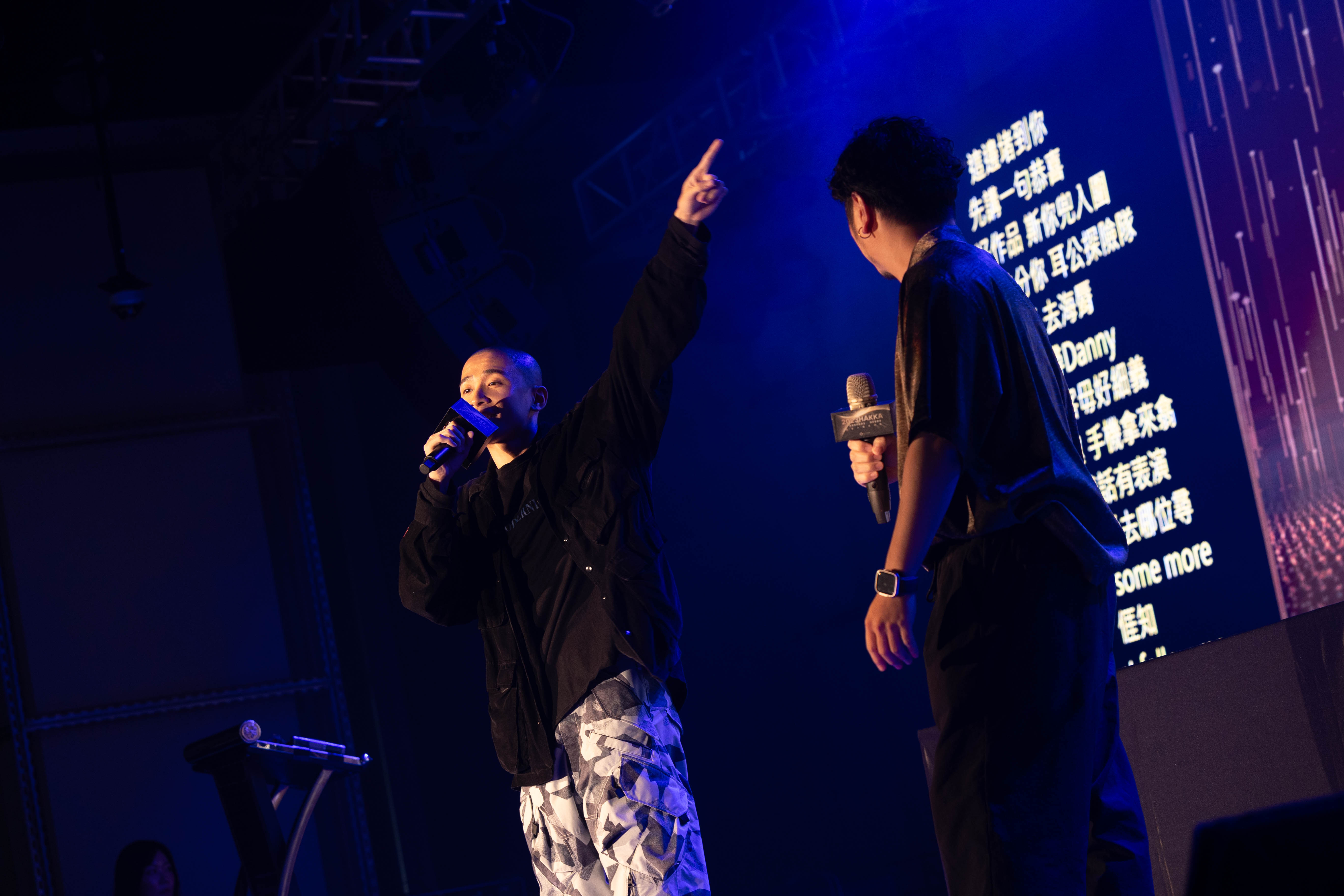 圖3客家金曲歌王黃子軒攜手客家新星王鍾惟上台演出.jpg