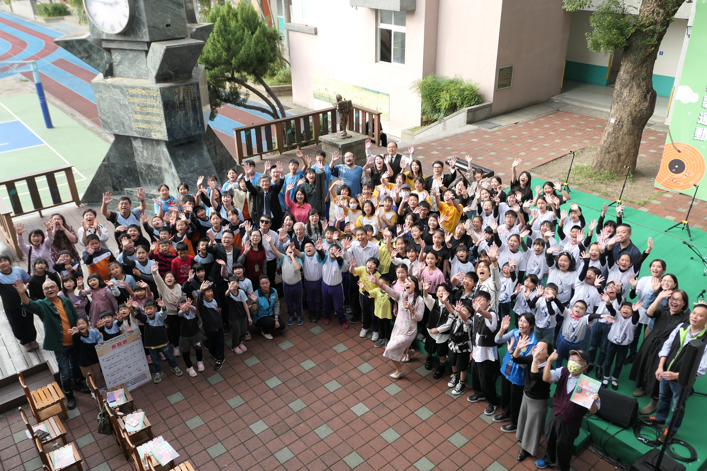 圖9大合照.JPG