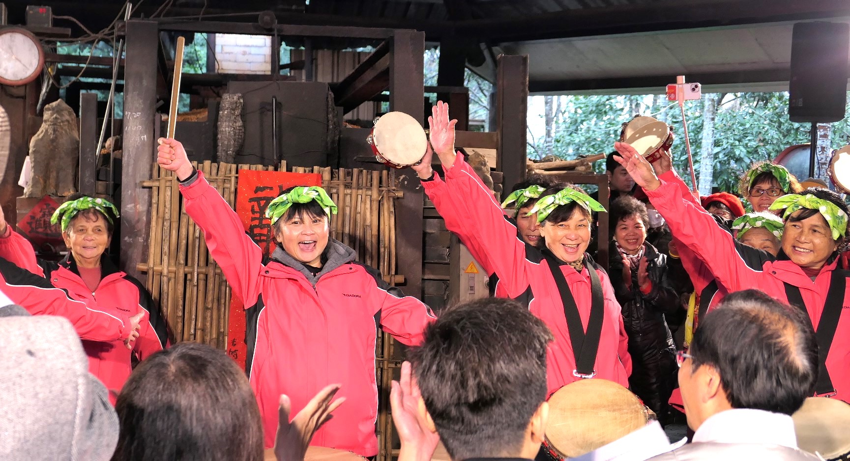 圖3 三和社區手鼓團演出.JPG