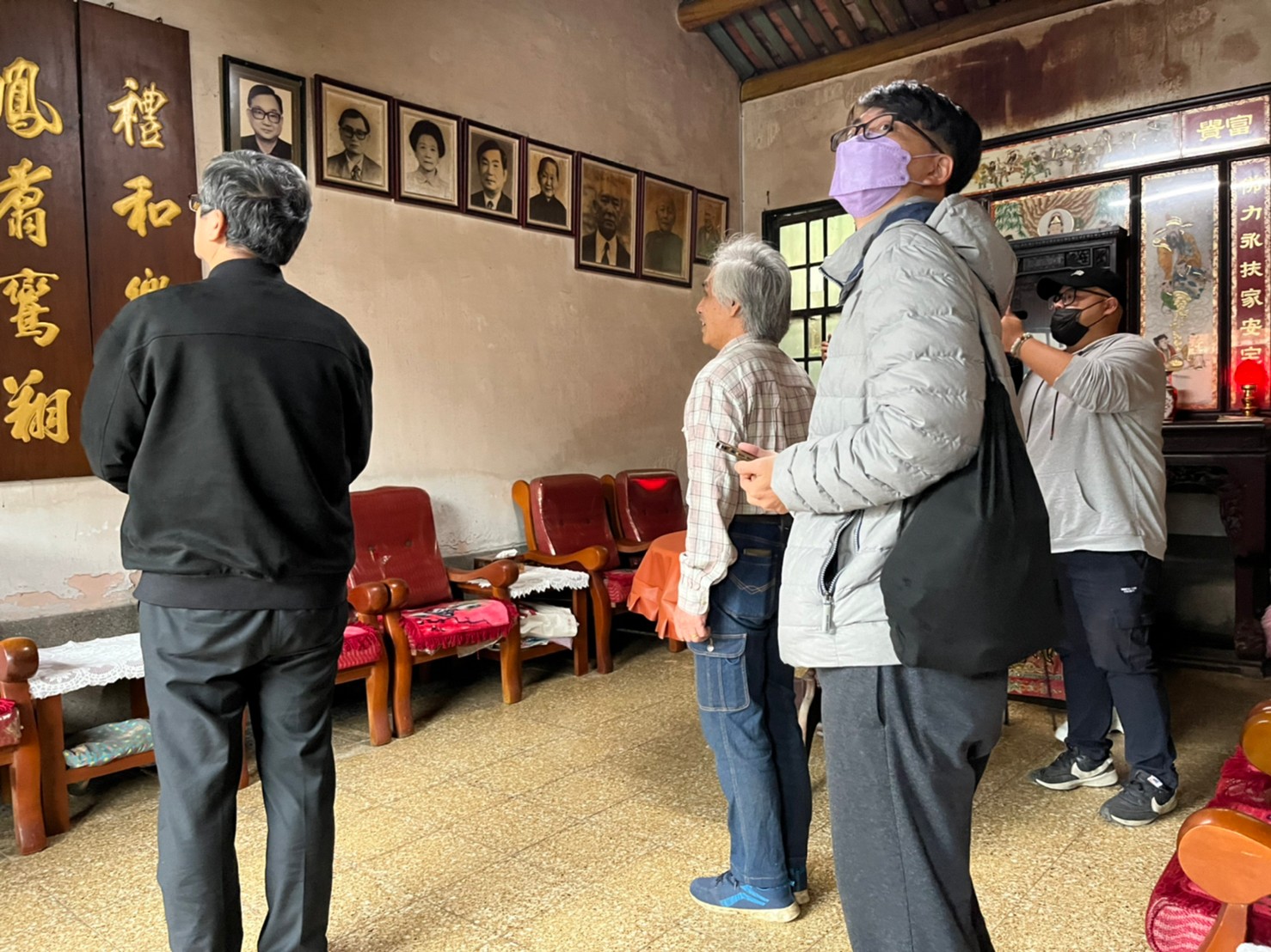 圖2 客委會主委楊長鎮前往北埔新姜天水堂表達關心.jpg