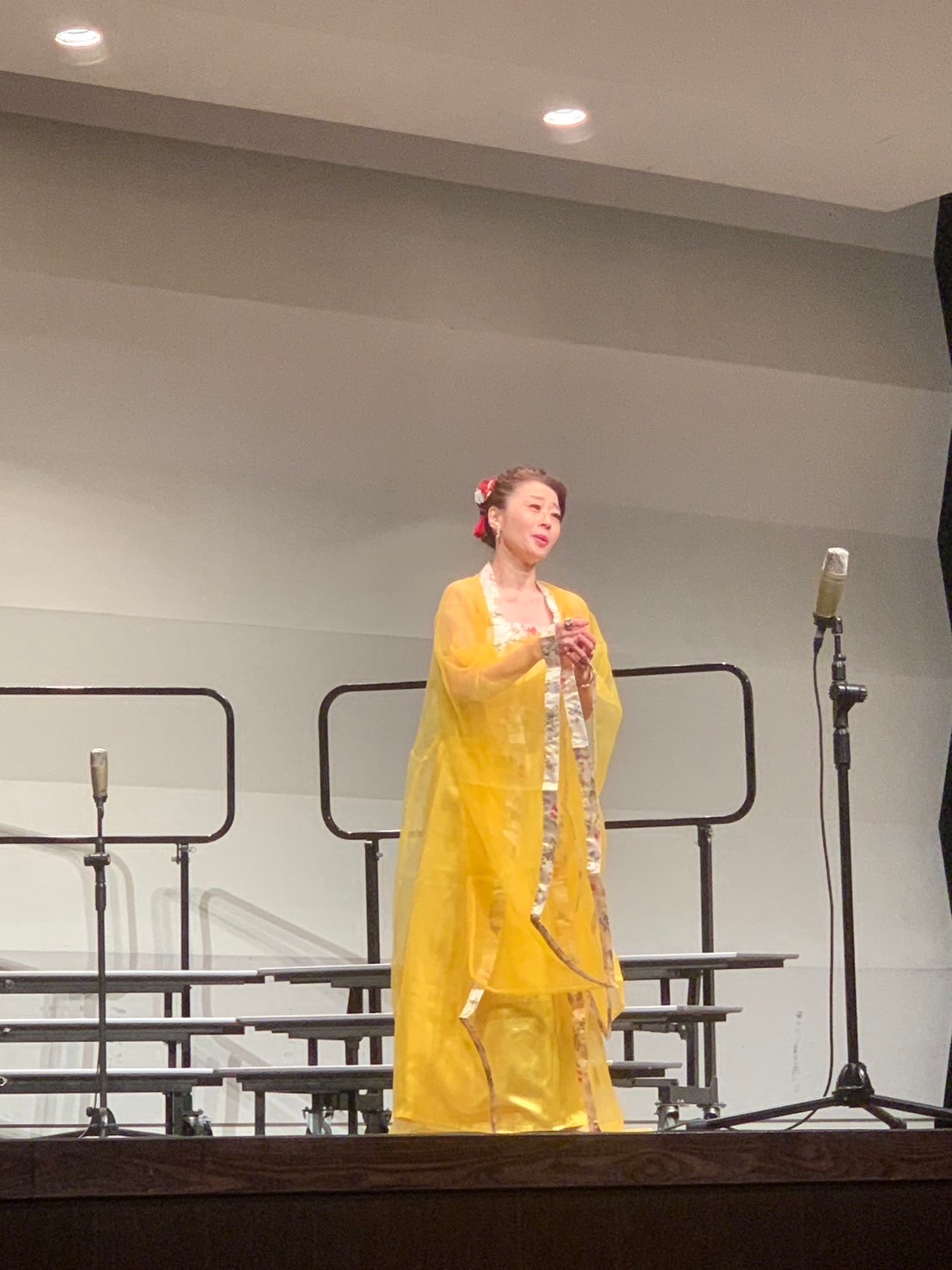 圖5日本「二期會」歌劇團女高音森裕美子演唱〈望春風〉等經典歌曲.JPG