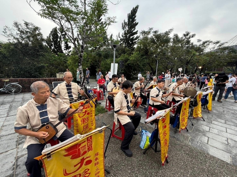 大夥房藝術團.jpg
