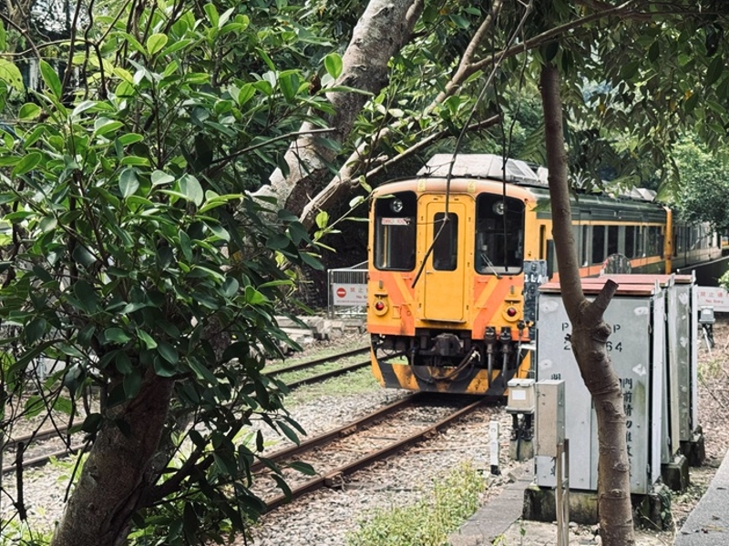 內灣派出所鄰近鐵路車站