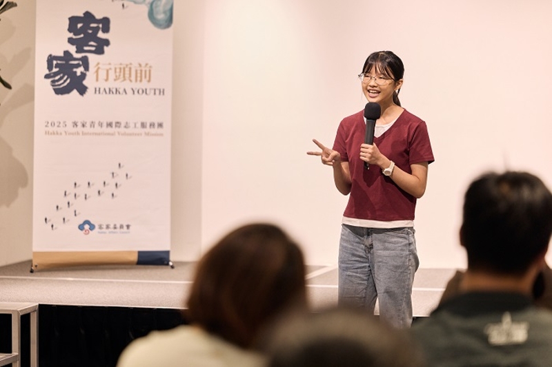團員劉芷榕學到服務當地以外，還有注重環境應用，像是泰國在塑膠回收和應用方面有很多值得台灣學習參考的地方
