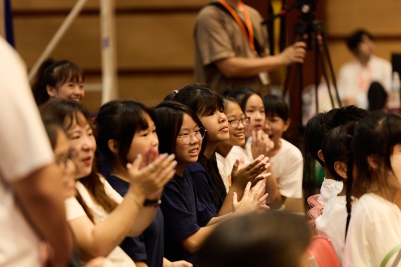 客委會鼓勵學子在比賽結束後,繼續在家庭、校園與社區中使用客語,讓客語成為日常生活中「聽得到、也用得到」的語言