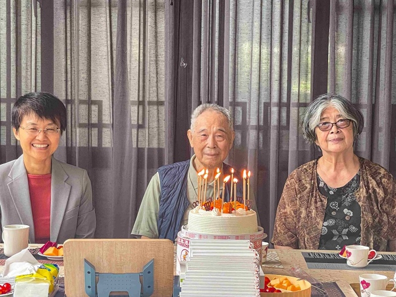 李喬籲大家欣賞並保存文字本身獨特的力量