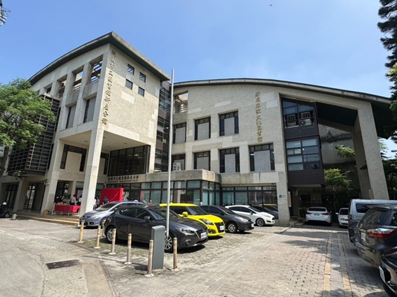 今日舉行「桃園市立圖書館新屋分館空間重塑暨設備更新工程」開工典禮