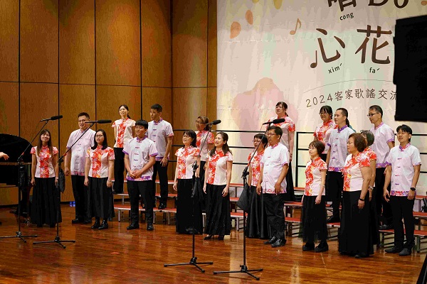2024客家歌謠交流觀摩賽南區頒獎_屏東室內合唱團獲優等