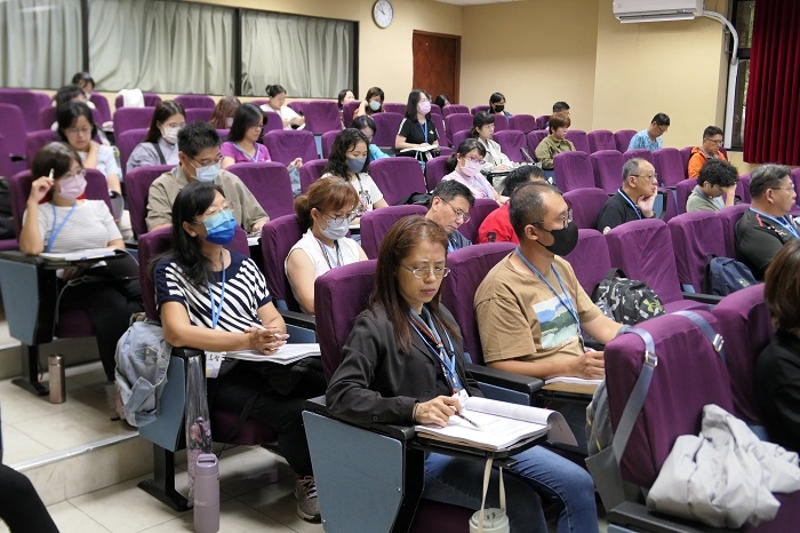 去年共有51所學校參加工作坊,今年已成長至65所,增幅約27%,其中以國小與高中成長最為明顯