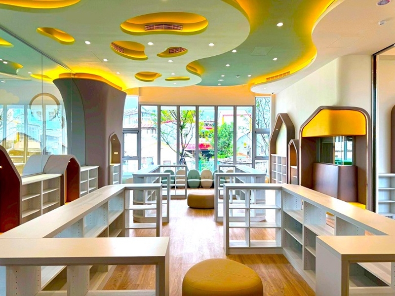 圖書館內部一景