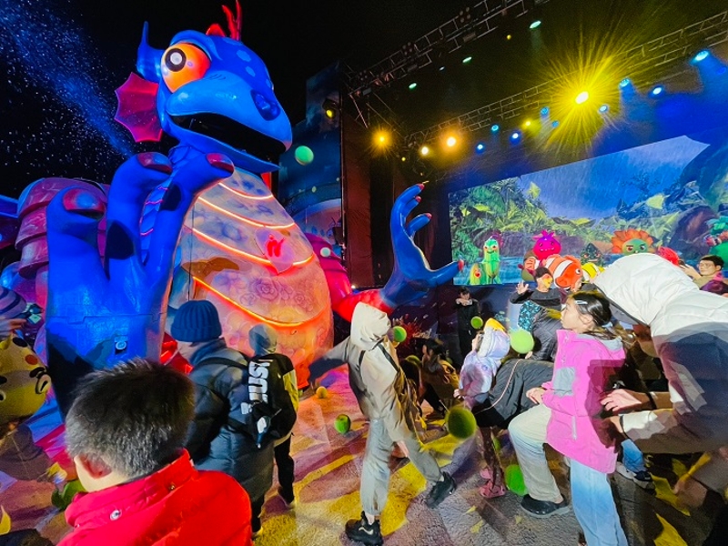 客家親子劇《燈怪》苗栗演出_與現場民眾互動