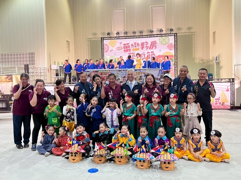 萬巒鄉立幼兒園戲劇表演