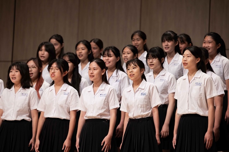 「新竹女中合唱團」獲得青少組第一名