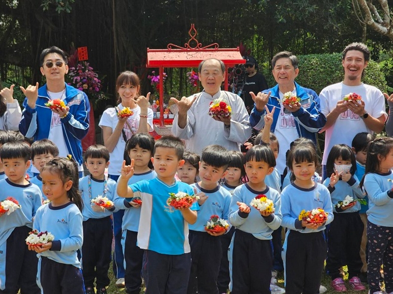 二月二伯公生 六堆蓋鬧熱，祭祀人員大合影